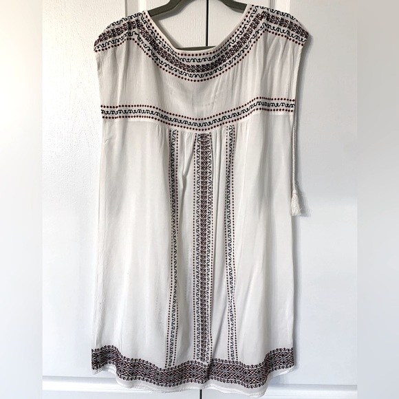 Forever 21 embroidered tunic dress - Picture 4 of 6
